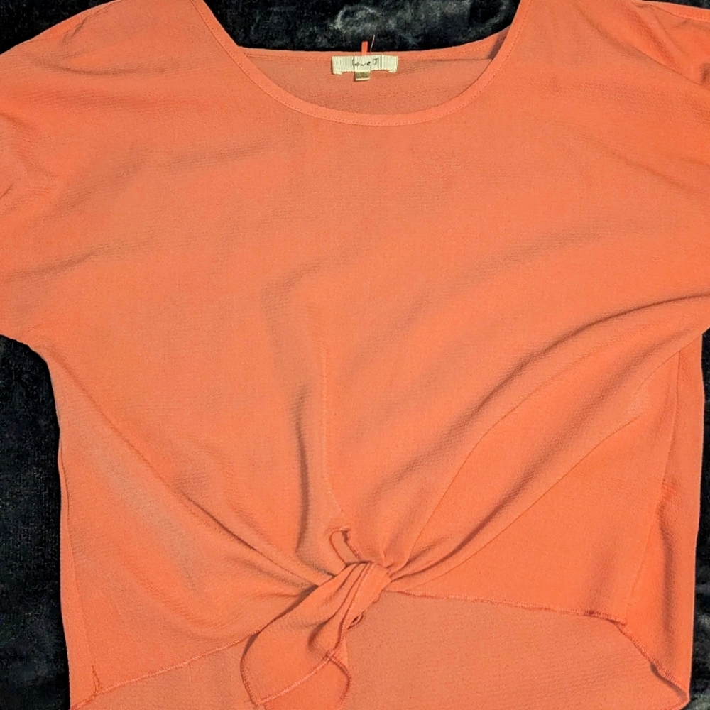 Pink tie front top